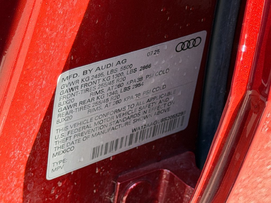 Used 2025 Audi Q5 Premium Plus w/ Premium Plus AWD/4WD image 27