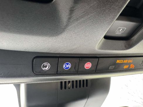 Used 2023 Chevrolet Suburban RST image 31