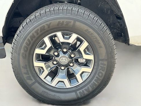 Used 2023 Toyota Tacoma SR image 26