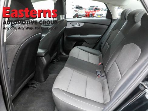 Used 2023 Kia Forte LXS image 21