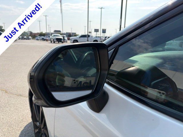 Used 2020 Toyota Camry XSE FWD image 12
