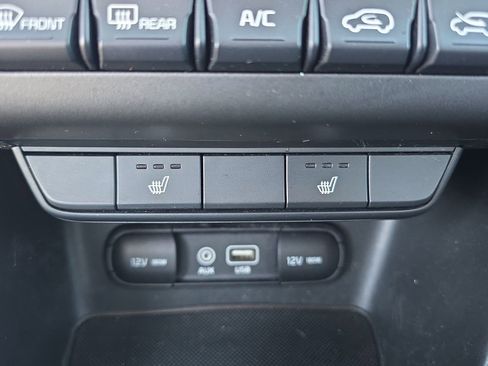 Used 2018 Kia Sportage LX w/ LX Popular Package image 18