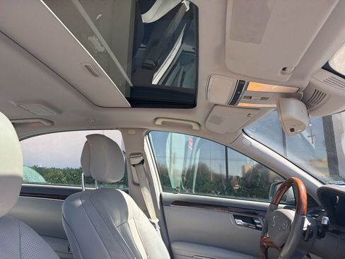 Used 2011 Mercedes-Benz S 550 image 15