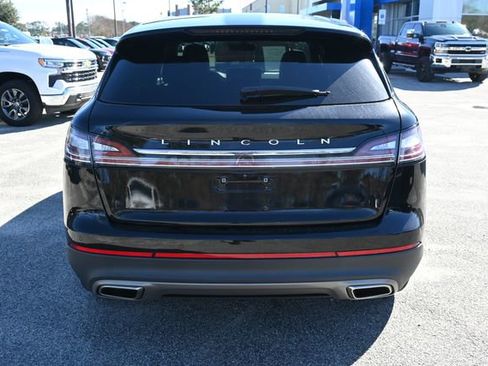 Used 2023 Lincoln Nautilus Reserve w/ Equipment Group 201A image 4