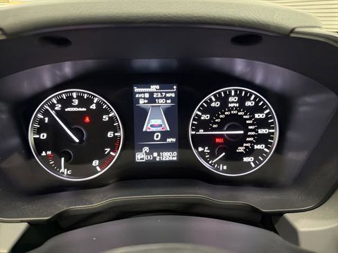 Used 2024 Subaru Crosstrek 2.0i Premium w/ Crosstrek Mirror Package AWD/4WD image 18