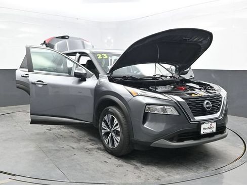 Used 2023 Nissan Rogue SV AWD/4WD image 35