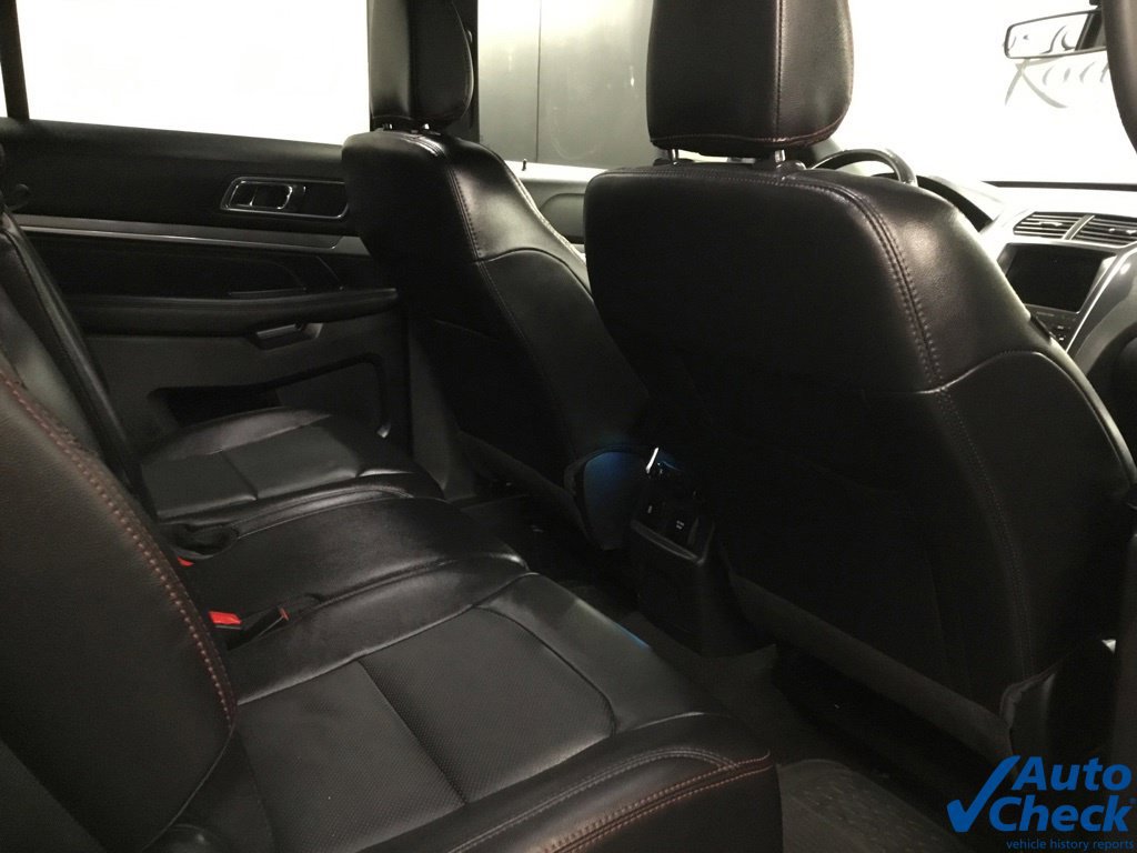Used 2019 Ford Explorer Sport w/ Equipment Group 401A AWD/4WD image 37