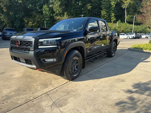 New 2026 Nissan Frontier Pro-X image 8