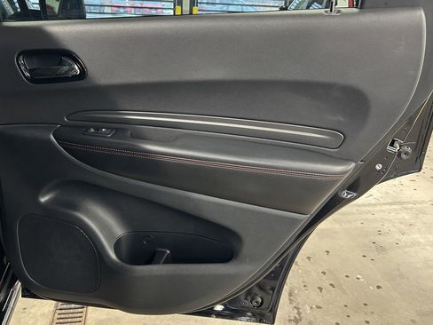 Used 2024 Dodge Durango GT AWD/4WD image 17