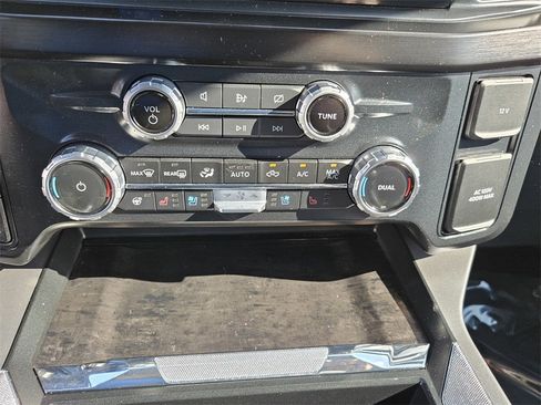 Used 2023 Ford F250 Lariat w/ Lariat Ultimate Package image 22