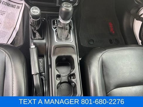 Used 2023 Jeep Wrangler Unlimited Sahara w/ Cold Weather Group AWD/4WD image 23