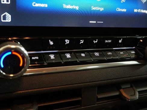 Certified 2026 Chevrolet Colorado Trail Boss AWD/4WD image 8