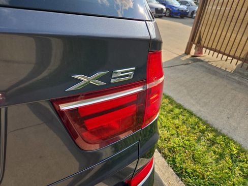 Used 2011 BMW X5 xDrive50i image 45