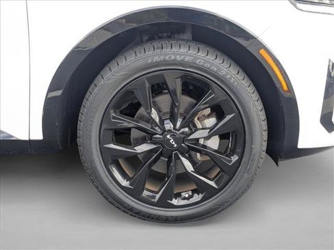 Used 2023 Kia Sorento SX FWD image 21