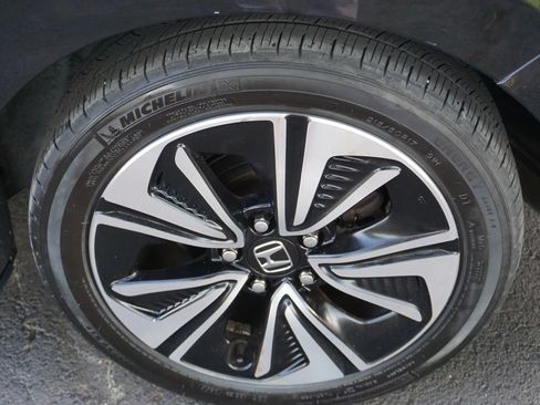 Used 2016 Honda Civic EX-T image 10