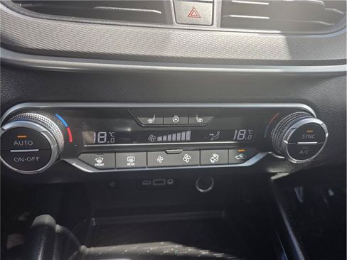 Used 2023 Nissan Altima 2.5 SR AWD/4WD image 18
