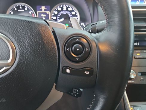 Used 2015 Lexus IS 250 w/ Premium Package image 21