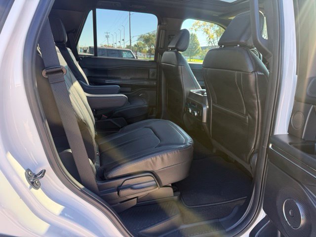 Used 2021 Ford Expedition Limited AWD/4WD image 20