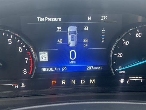 Used 2020 Ford Explorer Limited image 16