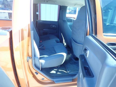 Used 2004 Chevrolet Colorado LS w/ Power Convenience Package RWD image 23