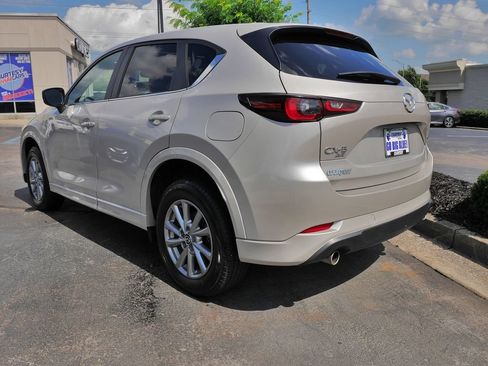 Used 2025 MAZDA CX-5 AWD 2.5 S w/ Preferred Package image 5