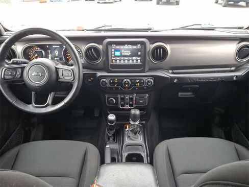 Used 2021 Jeep Wrangler Unlimited Sport image 10