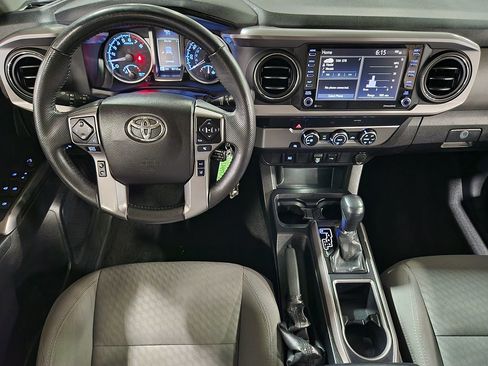 Used 2020 Toyota Tacoma SR5 image 46