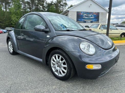Used 2003 Volkswagen Beetle GL FWD image 2
