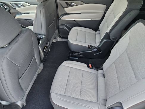New 2027 Chevrolet Traverse LT FWD image 26