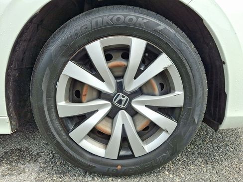 Used 2024 Honda Civic LX image 8