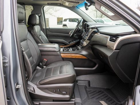 Used 2019 GMC Yukon Denali w/ Open Road Package AWD/4WD image 11