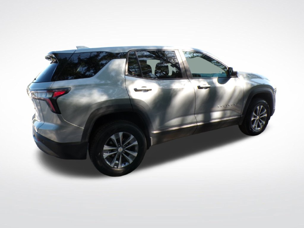 Used 2025 Chevrolet Equinox LT AWD/4WD image 8