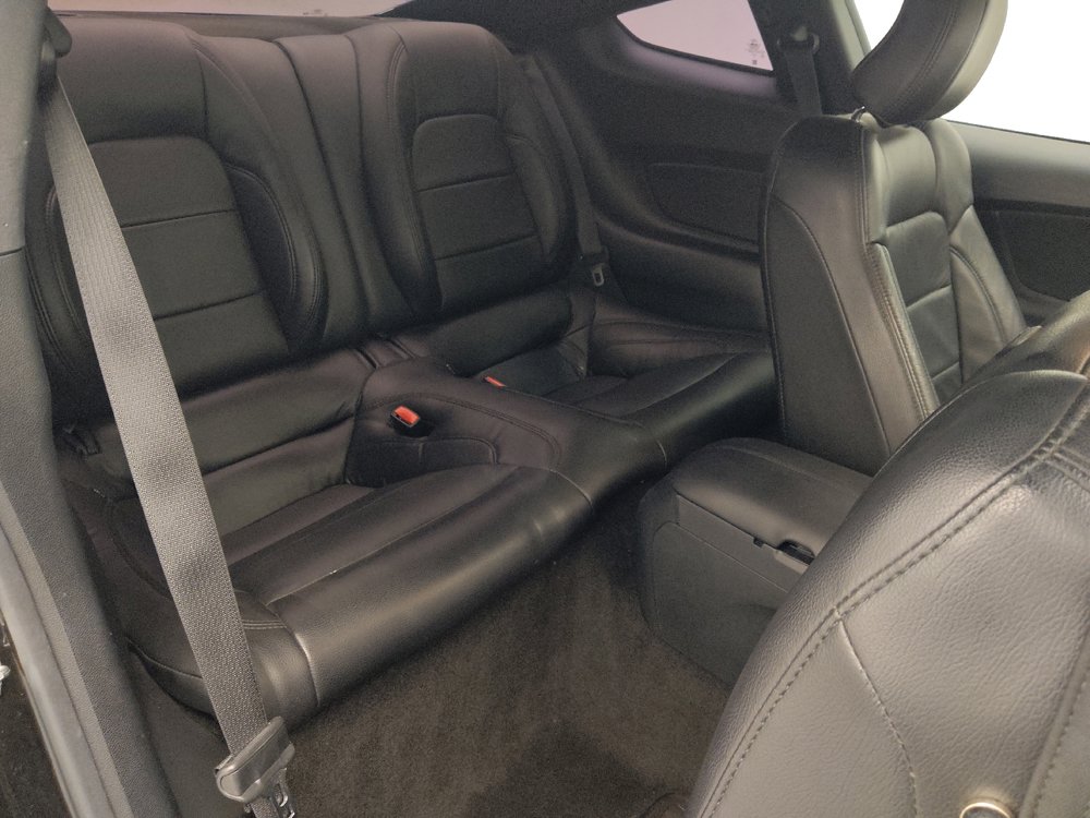 Used 2015 Ford Mustang Coupe RWD image 19