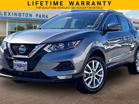 Used 2022 Nissan Rogue Sport SV AWD/4WD image 12
