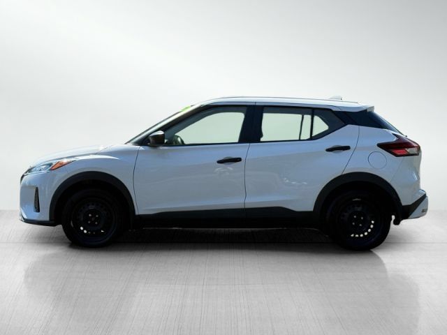 Used 2021 Nissan Kicks S FWD image 7