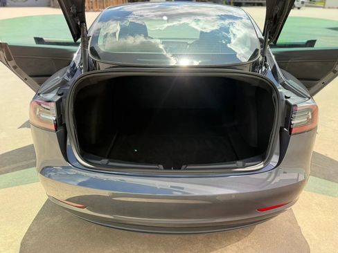 Used 2022 Tesla Model 3 Long Range AWD/4WD image 20