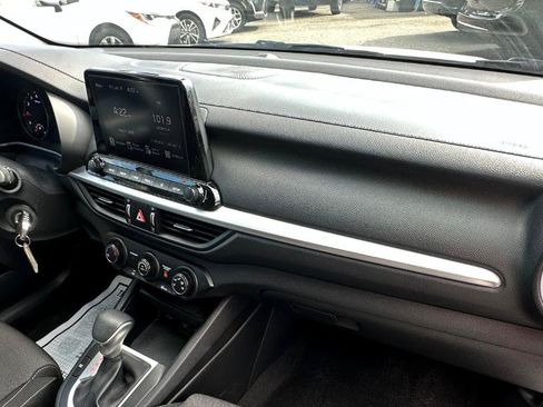 Used 2024 Kia Forte LXS FWD image 10
