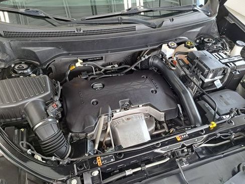Used 2019 Chevrolet Equinox Premier FWD image 33