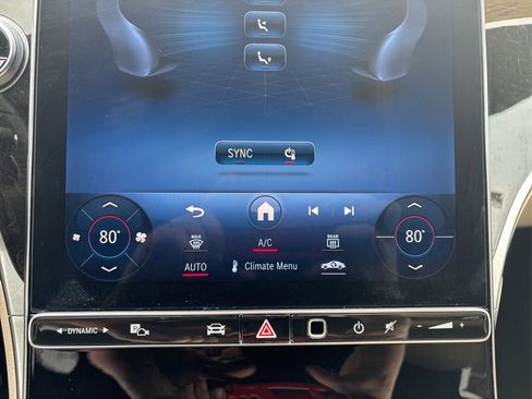 Used 2023 Mercedes-Benz GLC 300 image 33