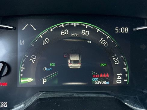 Used 2024 Toyota RAV4 XLE FWD image 32