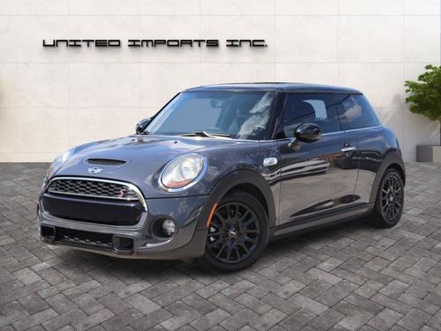 Used 2014 MINI Cooper S FWD image 1