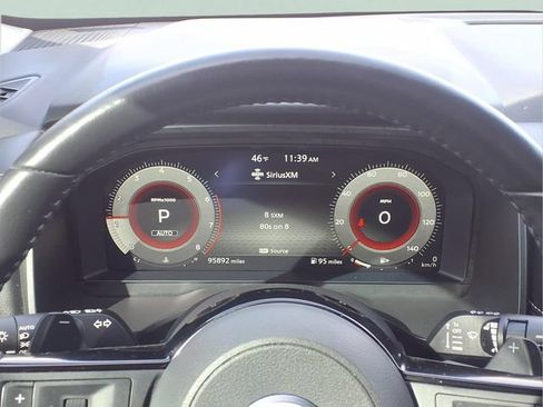 Used 2024 Nissan Rogue SL AWD/4WD image 21