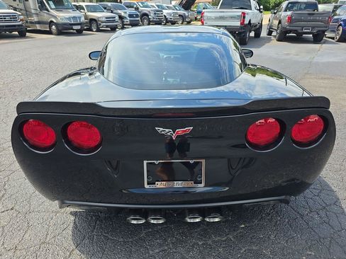 Used 2006 Chevrolet Corvette Z06 w/ Preferred Equipment Group RWD image 14