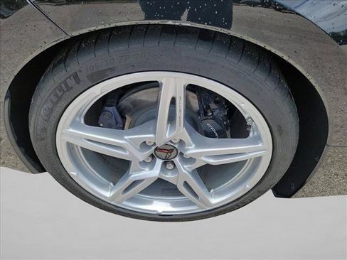 Used 2022 Chevrolet Corvette Stingray Coupe w/ Engine Appearance Package RWD image 11