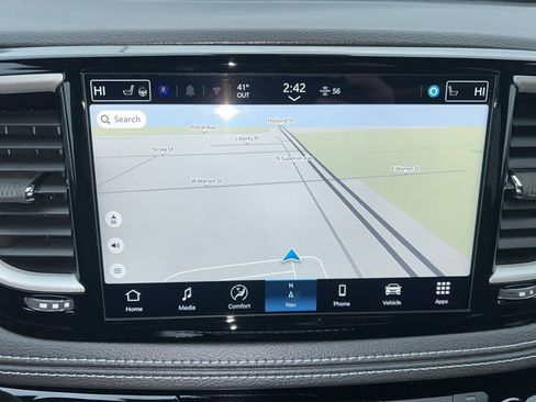 New 2026 Chrysler Pacifica Select image 35