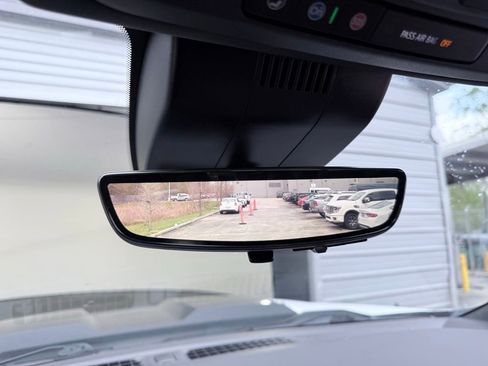 Used 2023 Chevrolet Silverado 1500 ZR2 w/ Technology Package image 18