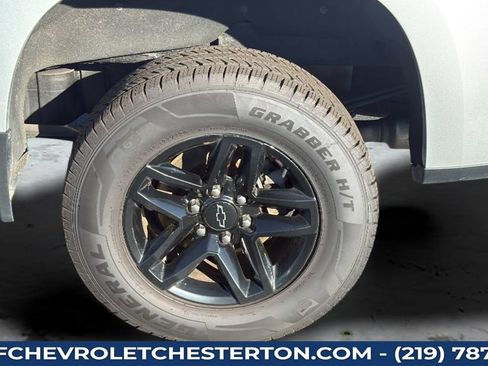 Used 2021 Chevrolet Silverado 1500 LT Trail Boss w/ Convenience Package II AWD/4WD image 33