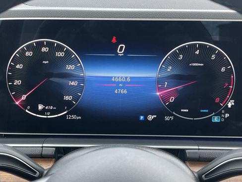 Used 2025 Mercedes-Benz GLE 350 4MATIC image 35