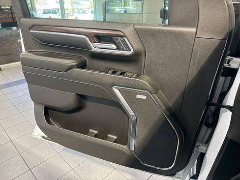 Certified 2024 GMC Sierra 2500 SLT w/ SLT Premium Package image 28