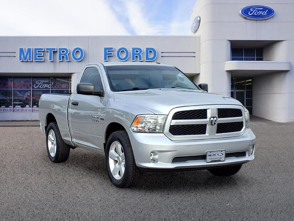 Used 2013 RAM 1500 Express AWD/4WD image 2